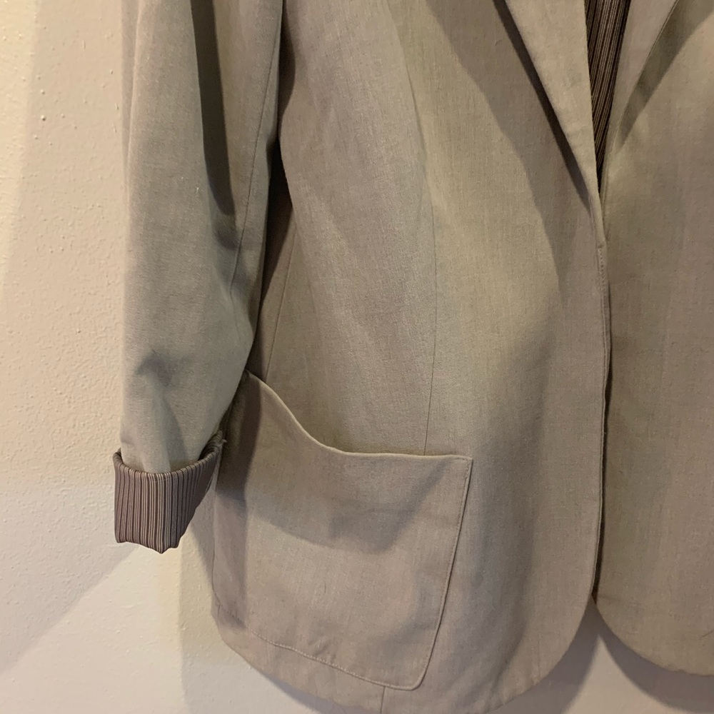 Grey blazer - Picture 4 of 8